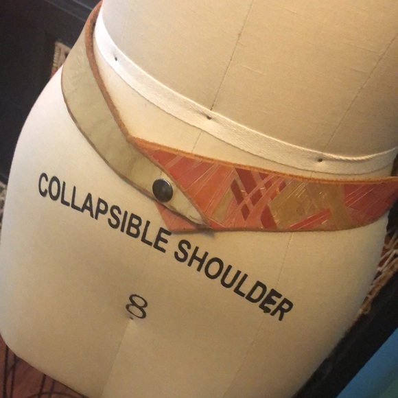 Designer handmade one of kind leather belt - Picture 7 of 11